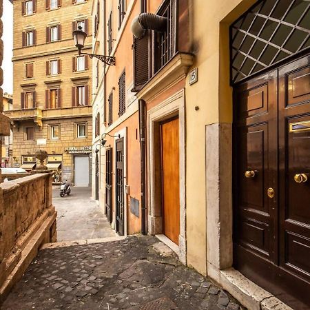 Spacious Flat By Piazza Navona Рим Екстер'єр фото